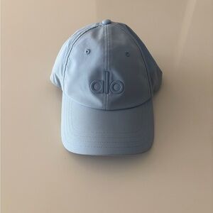 ALO Yoga seashell Blue Hat